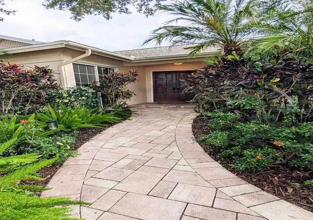 Photo 3 of Single family home for sale at 2673 Montague Ct W, Clearwater, FL 33761 | MLS# TB8548839 | Listing updated on 2026-10-06