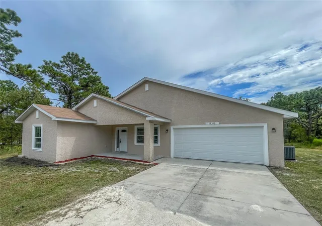 Photo 1 of Single family home for sale at 15316 Scaup Duck Ave, Weeki Wachee, FL 34614 | MLS# OM732317 | Listing updated on 2026-09-22