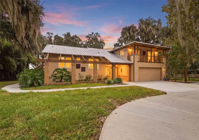 Single family home for sale at 7827 NE 310th Avenue, FORT MC COY, FL 32134 | MLS# OM732318
