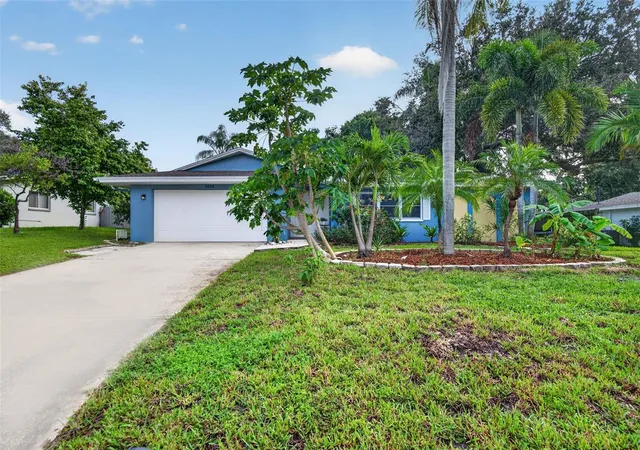 Photo 2 of Single family home for sale at 2225 Snead Ave, Dunedin, FL 34698 | MLS# TB8548855 | Listing updated on 2026-10-02