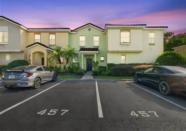 Townhouse for sale at 457 Madison Cir, DAVENPORT, FL 33896 | MLS# O6441989