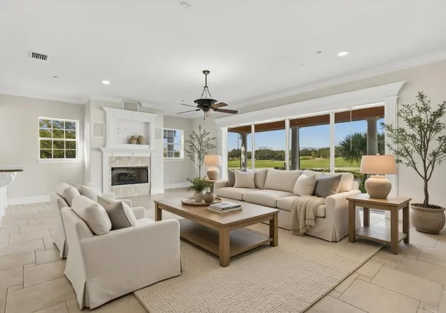 Photo 4 of Single family home for sale at 1554 Corolla Ct, Reunion, FL 34747 | MLS# O6441996 | Listing updated on 2026-09-16