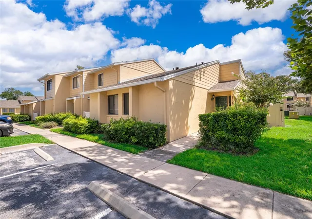 Photo 3 of Condo for sale at 2229 Ohara Ct #61, Orlando, FL 32812 | MLS# S5157626 | Listing updated on 2026-09-16