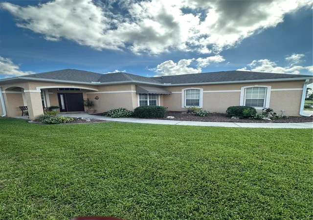 Single family home for sale at 12173 SE 178th Street, SUMMERFIELD, FL 34491 | MLS# G5117830