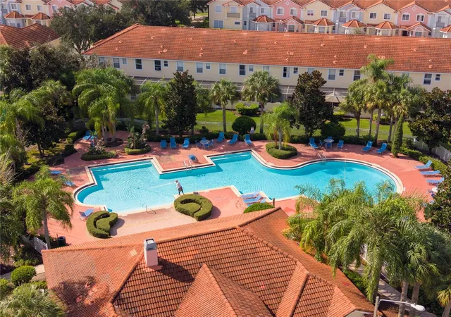 Photo 3 of Townhouse for sale at 4871 Coral Castle Dr, Kissimmee, FL 34746 | MLS# O6442006 | Listing updated on 2026-09-18