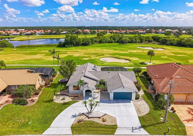 Photo 4 of Single family home for sale at 3836 Bordeaux Dr, Punta Gorda, FL 33950 | MLS# C7530759 | Listing updated on 2026-09-30