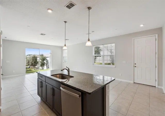 Photo 4 of Townhouse for sale at 1874 Holden Ridge Ln, Clermont, FL 34715 | MLS# G5117832 | Listing updated on 2026-09-16