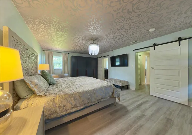 Photo 3 of Sale Pending at 903 S Myrtle Ave, New Smyrna Beach, FL 32168 | MLS# NS1089268 | Listing updated on 2026-09-24