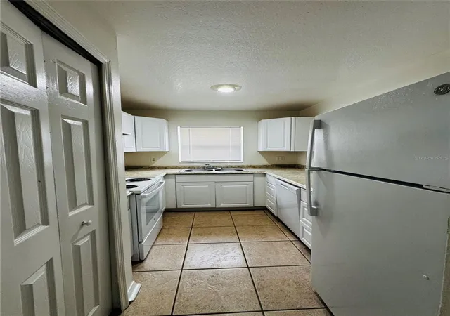 Photo 3 of Single family home for sale at 767 Palmera St, Orlando, FL 32811 | MLS# V4951302 | Listing updated on 2026-09-16