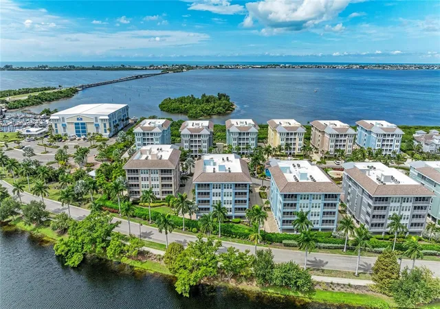 Condo for sale at 391 Aruba Cir #101, BRADENTON, FL 34209 | MLS# A4706209