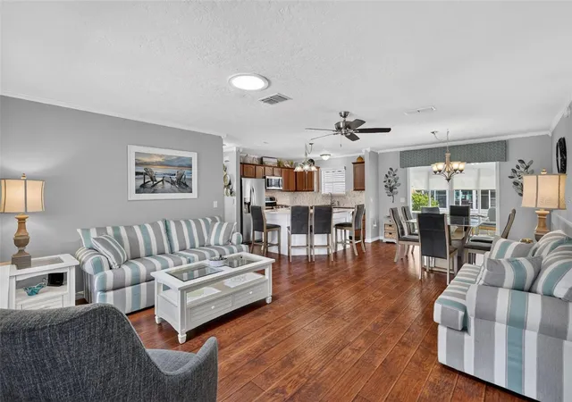 Photo 4 of Sale Pending at 2024 Cipriano Pl, Lady Lake, FL 32159 | MLS# G5117833 | Listing updated on 2026-09-21