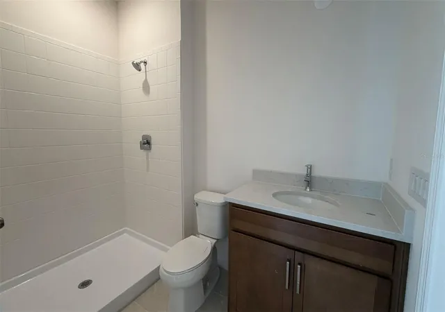 Photo 3 of Single family home for sale at 736 Farfields St, Deland, FL 32724 | MLS# O6442029 | Listing updated on 2026-10-04