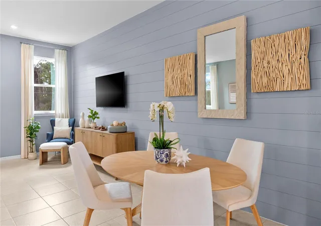 Photo 2 of Townhouse for sale at 12721 Avalon Lake Dr, Orlando, FL 32828 | MLS# O6442038 | Listing updated on 2026-09-22