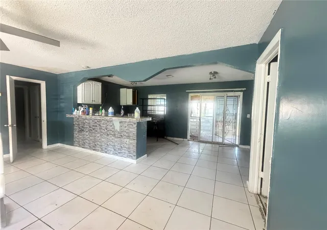 Photo 4 of Single family home for sale at 754 Trailwood Dr, Altamonte Springs, FL 32714 | MLS# O6442040 | Listing updated on 2026-09-19