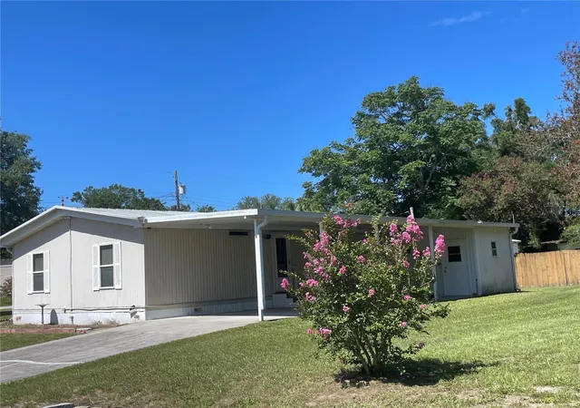 Manufactured home for sale at 9685 SE 162nd Place, SUMMERFIELD, FL 34491 | MLS# G5117835