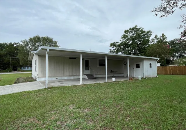 Photo 3 of Manufactured home for sale at 9685 SE 162nd Place, Summerfield, FL 34491 | MLS# G5117835 | Listing updated on 2026-09-16