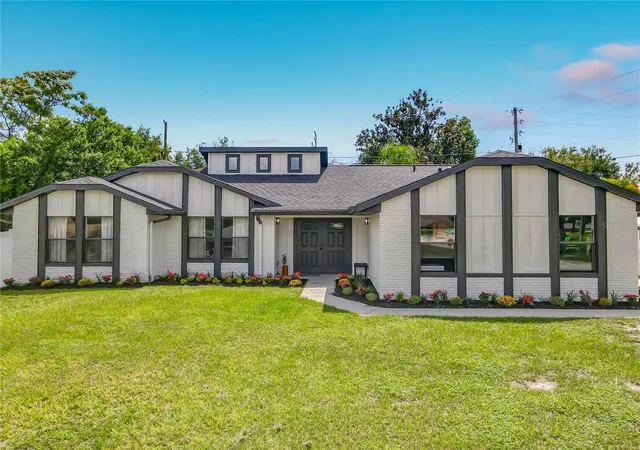 Photo 1 of Single family home for sale at 2121 Arrowhead Ave, Deltona, FL 32725 | MLS# O6442054 | Listing updated on 2026-09-16