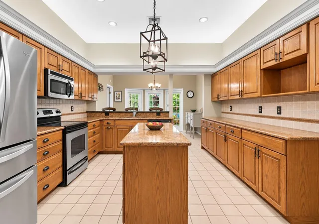 Photo 2 of Single family home for sale at 8732 Spring Ct, Leesburg, FL 34788 | MLS# G5117837 | Listing updated on 2026-10-06