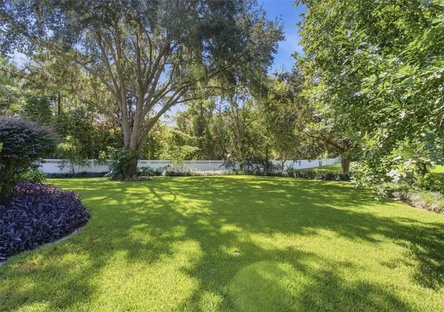 Photo 4 of Single family home for sale at 8732 Spring Ct, Leesburg, FL 34788 | MLS# G5117837 | Listing updated on 2026-10-06