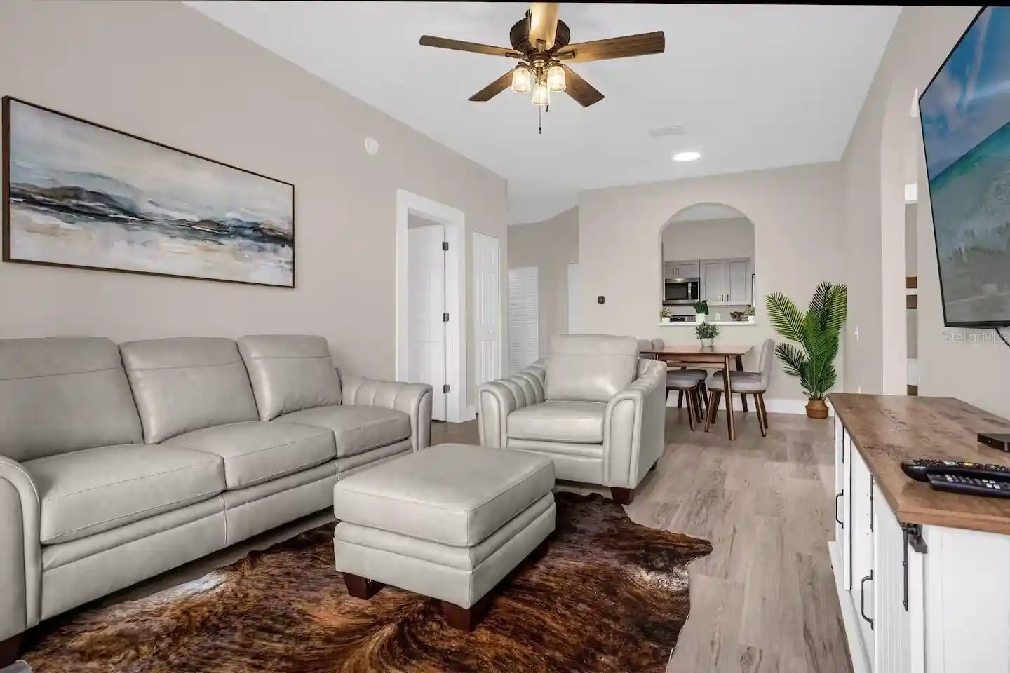 Listing Photo 2 - Condo for sale in 8103 Coconut Palm Wy located at 8103 Coconut Palm Wy, Kissimmee, FL 34747 - Unit #103