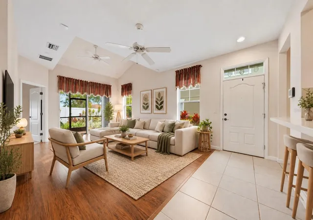 Photo 2 of Townhouse for sale at 10647 Whittington Ct, Largo, FL 33773 | MLS# TB8548916 | Listing updated on 2026-10-08