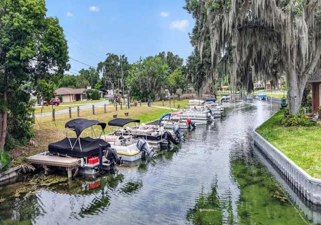 Photo 19 of Single family home for sale at 22 E Bay Ave, YALAHA, FL 34797 | MLS# O6442065 | Listing updated on 2026-09-22