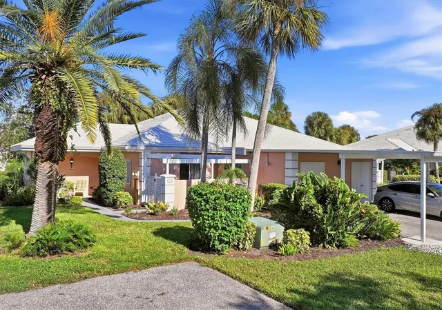 Photo 3 of Single family home for sale at 308 Cerromar Way N #19, Venice, FL 34293 | MLS# N6145774 | Listing updated on 2026-09-19