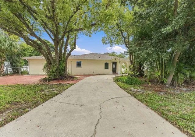 Photo 3 of Multi family home for sale at 3111 W Spruce St, Tampa, FL 33607 | MLS# TB8548923 | Listing updated on 2026-10-06