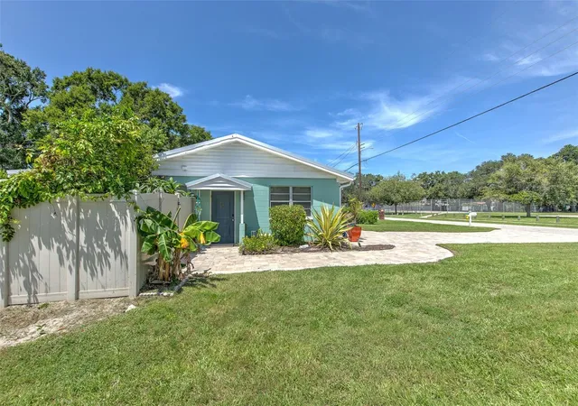 Photo 1 of Single family home for sale at 4502 W Pearl Ave, Tampa, FL 33611 | MLS# TB8548928 | Listing updated on 2026-09-19
