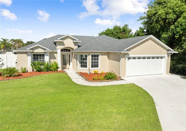 Photo 1 of Single family home for sale at 4200 Cracker Ct, Saint Cloud, FL 34772 | MLS# O6442070 | Listing updated on 2026-09-19