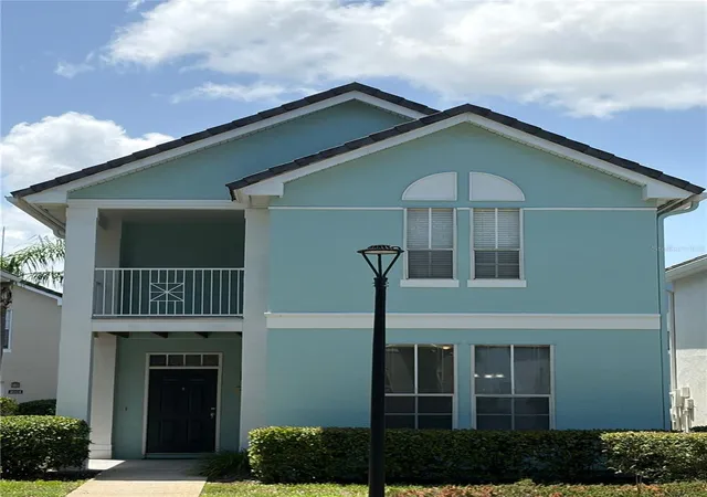 Photo 1 of Townhouse for sale at 4005 Palmetto Palm Ct, Tampa, FL 33624 | MLS# TB8548929 | Listing updated on 2026-09-21