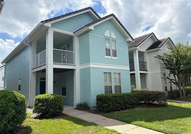 Photo 2 of Townhouse for sale at 4005 Palmetto Palm Ct, Tampa, FL 33624 | MLS# TB8548929 | Listing updated on 2026-09-21