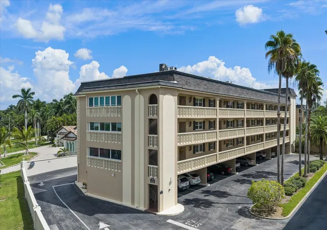 Photo 1 of Condo for sale at 155 Blf View Dr #209, Belleair Bluffs, FL 33770 | MLS# TB8548933 | Listing updated on 2026-10-03