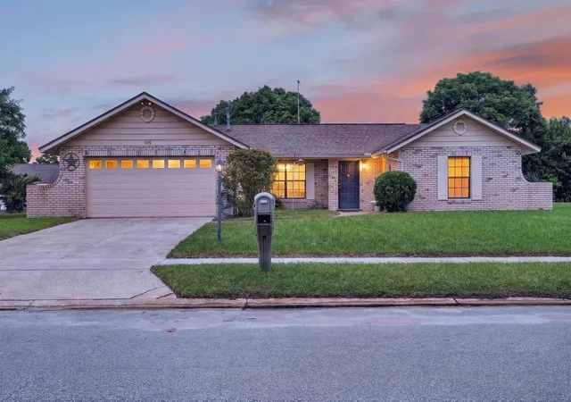 Photo 2 of Single family home for sale at 104 Colleen Dr, Daytona Beach, FL 32119 | MLS# FC321476 | Listing updated on 2026-09-16