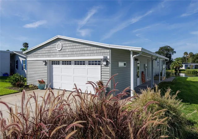 Photo 3 of Manufactured home for sale at 728 Navigators Way, Edgewater, FL 32141 | MLS# NS1089270 | Listing updated on 2026-10-02