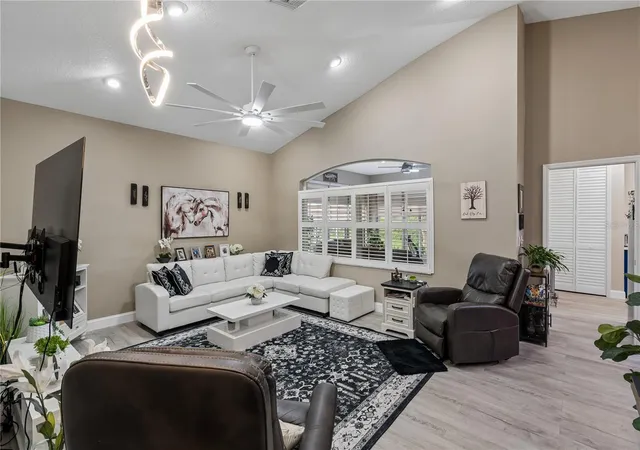 Photo 3 of Single family home for sale at 21932 Royal St Georges Ln, Leesburg, FL 34748 | MLS# O6442093 | Listing updated on 2026-09-19