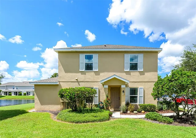 Photo 2 of Townhouse for sale at 14932 Amberjack Ter, Lakewood Ranch, FL 34202 | MLS# A4706226 | Listing updated on 2026-09-29