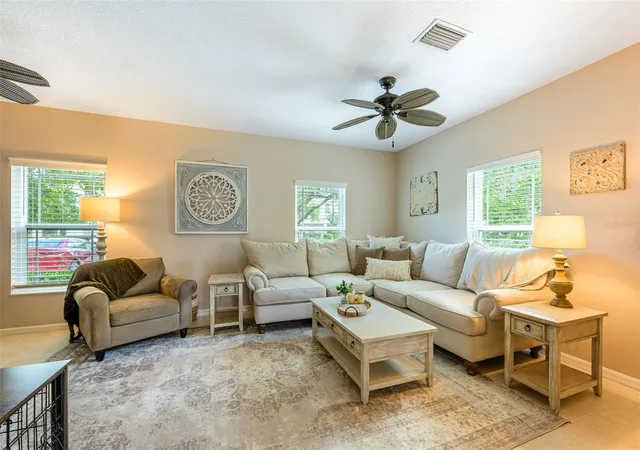 Photo 4 of Townhouse for sale at 14932 Amberjack Ter, Lakewood Ranch, FL 34202 | MLS# A4706226 | Listing updated on 2026-09-29