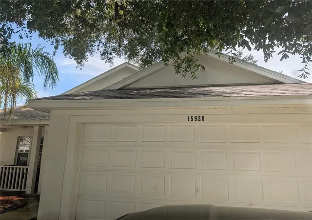 Photo 2 of Single family home for sale at 15928 Autumn Glen Ave, Clermont, FL 34714 | MLS# S5157646 | Listing updated on 2026-09-16
