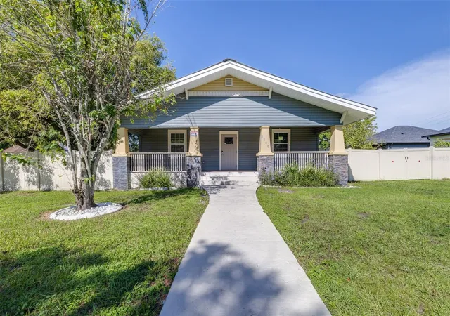 Photo 1 of Single family home for sale at 2000 N 32nd Street, Tampa, FL 33605 | MLS# TB8548961 | Listing updated on 2026-09-16