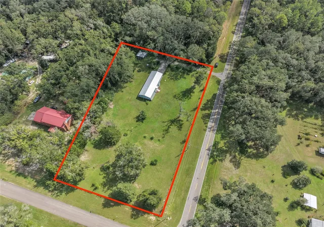 Photo 2 of Single family home for sale at 9419 Nw 235th Terrace, Alachua, FL 32615 | MLS# GC543540 | Listing updated on 2026-10-10