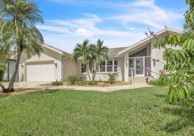 Photo 3 of Single family home for sale at 801 Monaco Dr, Punta Gorda, FL 33950 | MLS# C7530775 | Listing updated on 2026-10-03