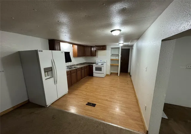 Photo 3 of Manufactured home for sale at 1271 Morgan Grice Rd, Wauchula, FL 33873 | MLS# L4965095 | Listing updated on 2026-09-21
