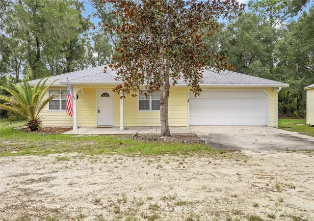 Single family home for sale at 5171 NW 73rd Street, CHIEFLAND, FL 32626 | MLS# GC543541