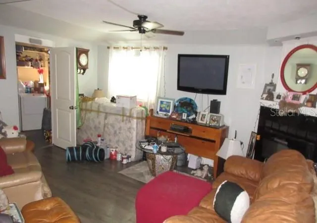 Photo 3 of Single family home for sale at 1022 Reams St, Longwood, FL 32750 | MLS# O6442130 | Listing updated on 2026-10-08