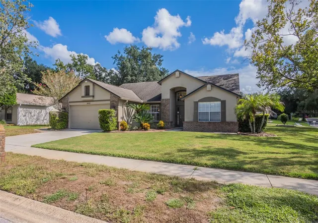 Photo 4 of Single family home for sale at 2632 Spring Glen Ln, Apopka, FL 32703 | MLS# O6442133 | Listing updated on 2026-09-19