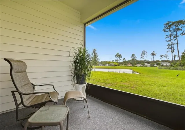 Photo 2 of Single family home for sale at 15 Wandering Crk Way, Palm Coast, FL 32164 | MLS# FC321483 | Listing updated on 2026-09-21