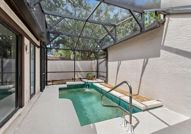 Photo 3 of Townhouse for sale at 2754 Cattail Ct, Longwood, FL 32779 | MLS# O6442137 | Listing updated on 2026-10-03