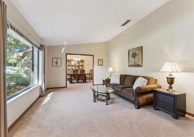 Photo 4 of Single family home for sale at 1903 Lost Pine Ln, Apopka, FL 32712 | MLS# O6442139 | Listing updated on 2026-10-07