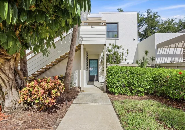 Condo for sale at 307 Timberlake Dr #307, BRADENTON, FL 34210 | MLS# A4706239